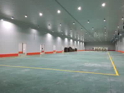 大型食品廠10000平冷庫改建，低溫食品庫安裝擴建
